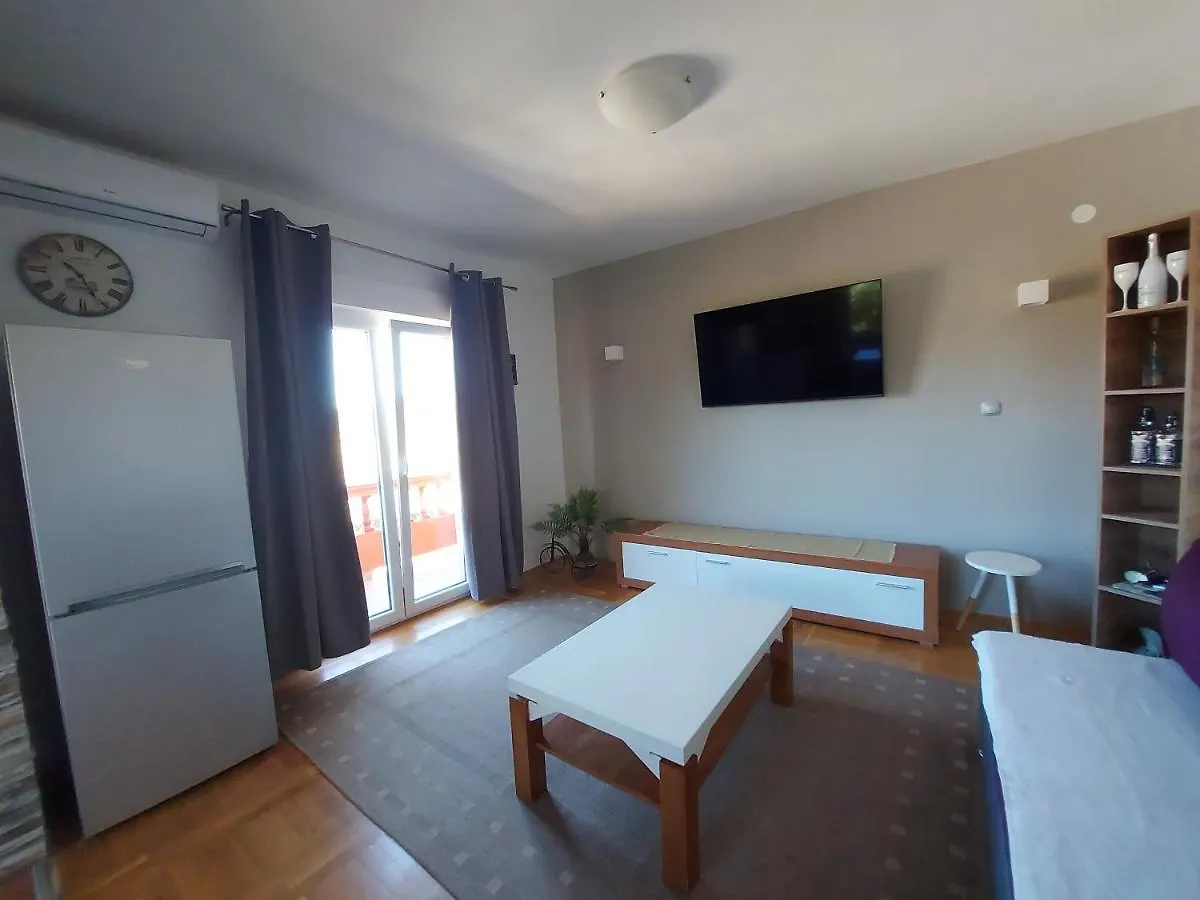 Apartment Maskarin Rab Mundanije