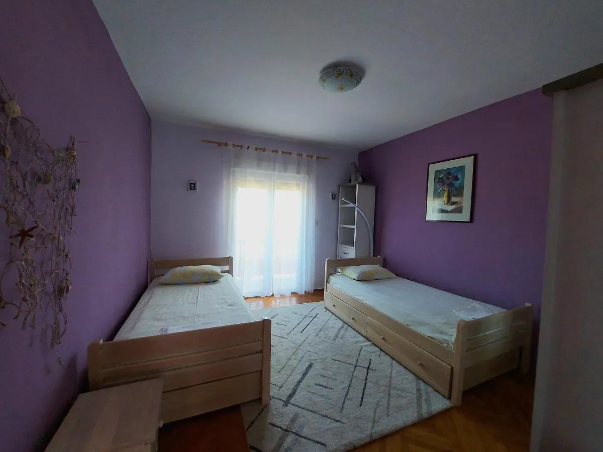 Apartment Maskarin Rab Mundanije 0*,